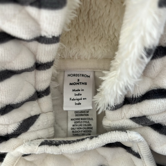 Baby Snowsuits Buntings set of 2 size 0-3/Newborn girls Nordstrom and H&M - Picture 8 of 8